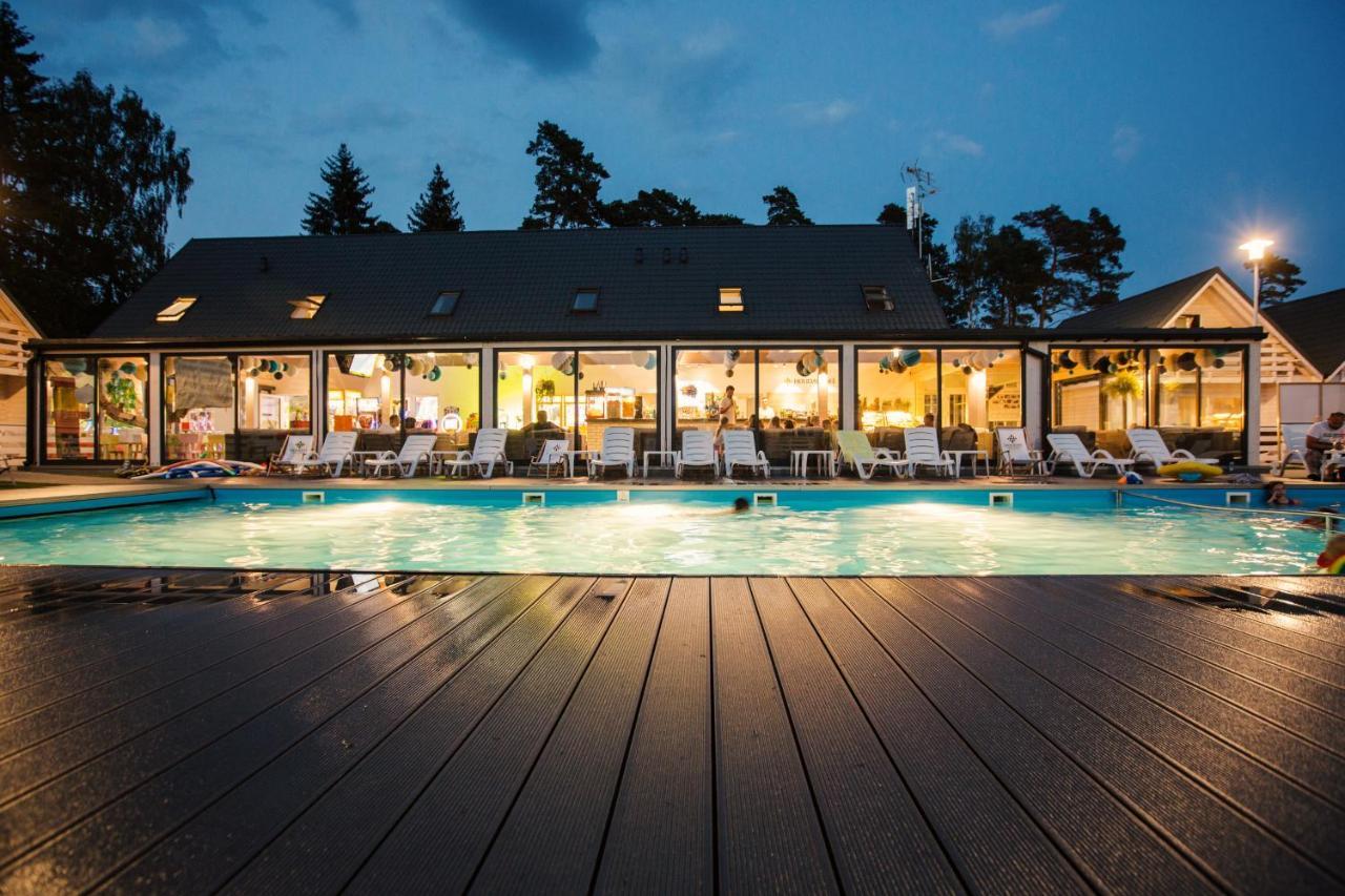 Holiday Park & Resort Pobierowo Exterior foto